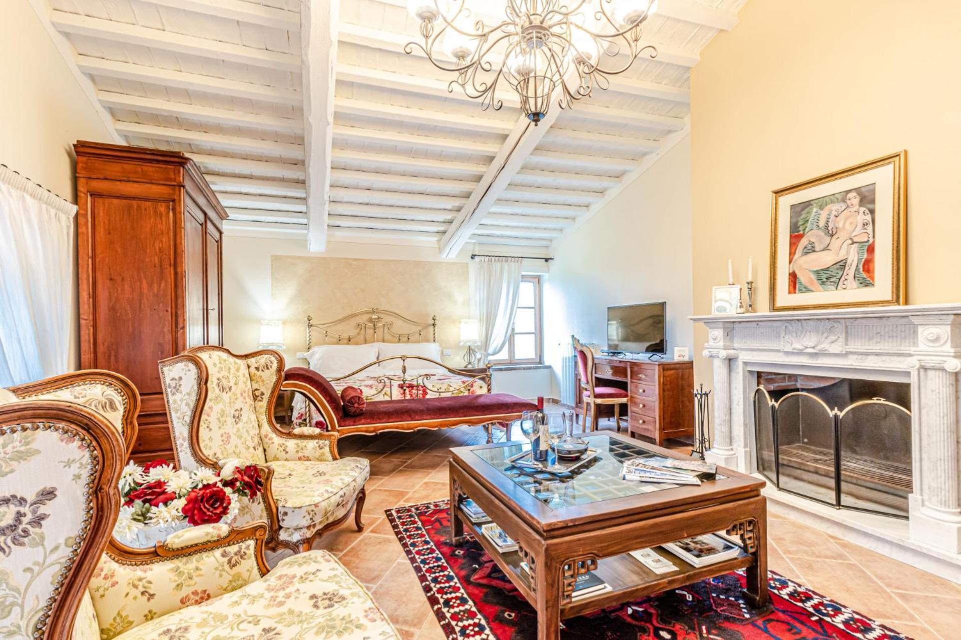 Chateau La Siroque Montecatini Val di Cecina Extérieur photo